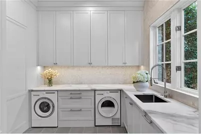 660 W Conway Drive NW, Atlanta, GA 30327 - Photo 11