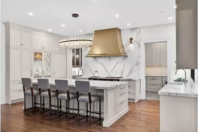 660 W Conway Drive NW, Atlanta, GA 30327 - Photo 7