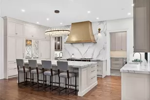 660 W Conway Dr NW, Atlanta, GA 30327 - Photo 7