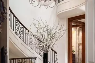 660 W Conway Dr NW, Atlanta, GA 30327 - Photo 5