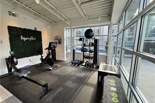 1345 Stirling Ct, Atlanta, GA 30318 - Photo 29