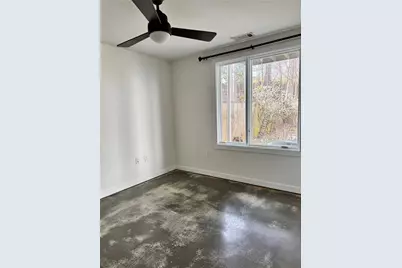 1345 Stirling Court, Atlanta, GA 30318 - Photo 5