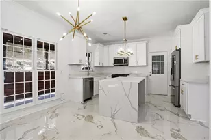 265 Marchand Ct, Atlanta, GA 30328 - Photo 5