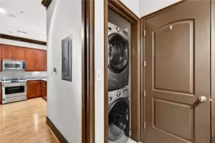 1055 Piedmont Ave NE, Atlanta, GA 30309 - Photo 23