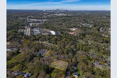 889 McWilliams Road SE, Atlanta, GA 30315 - Photo 1