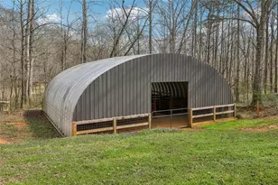 6380 Claude Parks Rd, Murrayville, GA 30564 - Photo 3