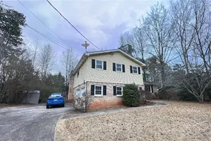 3042 Pathview Ln, Marietta, GA 30062 - Photo 1