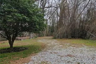 228 Storey St, Jefferson, GA 30549 - Photo 5