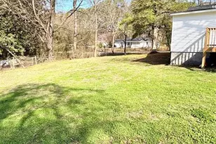 1317 Coker Dr, Dalton, GA 30721 - Photo 9