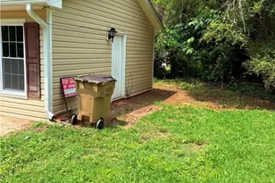 6103 Chaseland Dr, Rex, GA 30273 - Photo 5