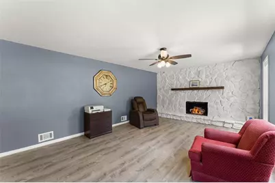 2878 Clearbrook Drive NE, Marietta, GA 30068 - Photo 9