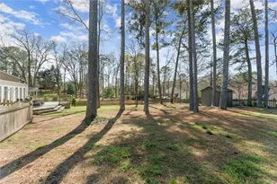 2878 Clearbrook Dr NE, Marietta, GA 30068 - Photo 37