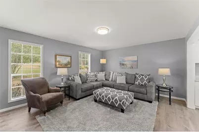 2878 Clearbrook Drive NE, Marietta, GA 30068 - Photo 3