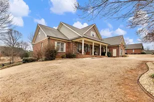 8629 Drake Dr, Lula, GA 30554 - Photo 59