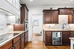 8629 Drake Dr, Lula, GA 30554 - Photo 11