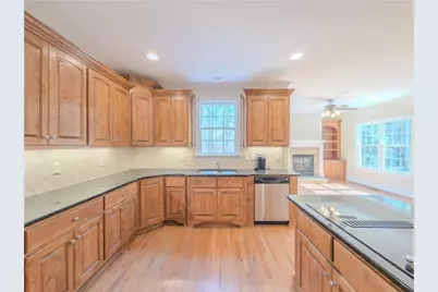 792 Grassmeade Way, Snellville, GA 30078 - Photo 19