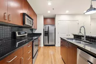 250 Pharr Rd NE, Atlanta, GA 30305 - Photo 5