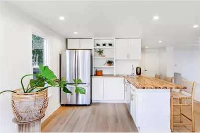 10120 Kinross Road, Roswell, GA 30076 - Photo 23