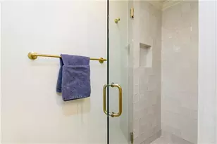 10120 Kinross Rd, Roswell, GA 30076 - Photo 17