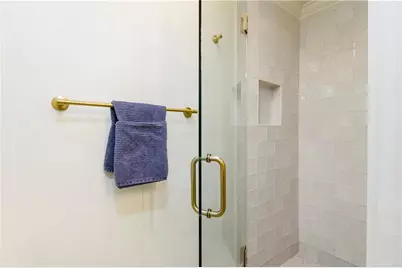 10120 Kinross Road, Roswell, GA 30076 - Photo 17