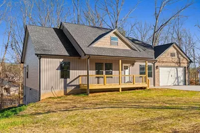 162 Valley Point Drive SE, Dalton, GA 30721 - Photo 3