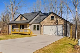 162 Valley Point Dr SE, Dalton, GA 30721 - Photo 1