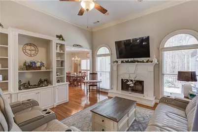 8012 Cypress Point, Monroe, GA 30656 - Photo 3