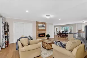 2560 Skyland Trail NE, Brookhaven, GA 30319 - Photo 3