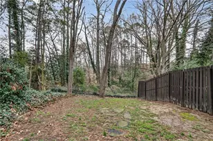 2560 Skyland Trail NE, Brookhaven, GA 30319 - Photo 19