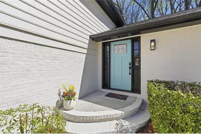 2827 Livsey Court, Tucker, GA 30084 - Photo 3