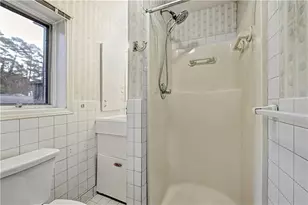 2008 Shalimar Dr NE, Atlanta, GA 30345 - Photo 15