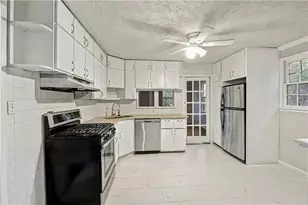 2008 Shalimar Dr NE, Atlanta, GA 30345 - Photo 5