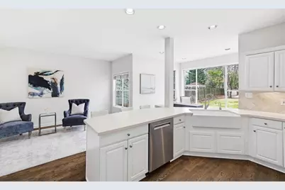 2460 Oostanaula Drive, Brookhaven, GA 30319 - Photo 11