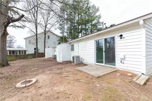 1601 Walker St SE, Smyrna, GA 30080 - Photo 15