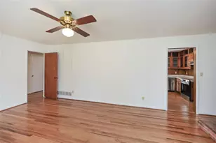 18 Old Farm Rd, Marietta, GA 30068 - Photo 9