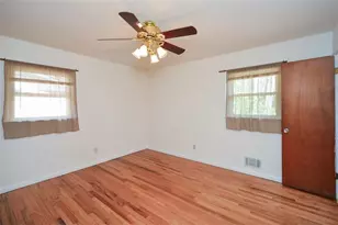 18 Old Farm Rd, Marietta, GA 30068 - Photo 25