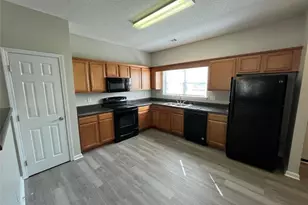 11324 Michelle Way, Hampton, GA 30228 - Photo 3