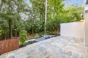 11 Mooregate Square NW, Atlanta, GA 30327 - Photo 29