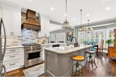 23 Downshire Circle, Atlanta, GA 30033 - Photo 9