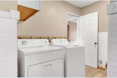 1477 Thornhill Court SW, Lilburn, GA 30047 - Photo 17