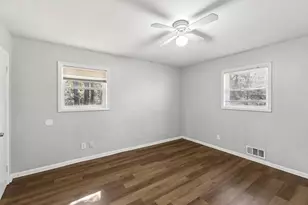 61 Pine St NE, Fairburn, GA 30213 - Photo 17