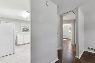 61 Pine St NE, Fairburn, GA 30213 - Photo 19