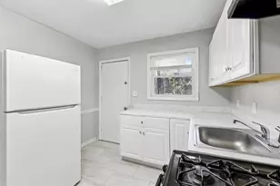 61 Pine St NE, Fairburn, GA 30213 - Photo 9