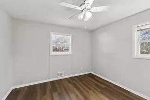 61 Pine St NE, Fairburn, GA 30213 - Photo 15