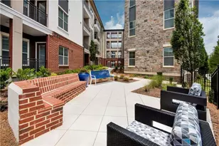 658 Lindbergh Dr, Atlanta, GA 30324 - Photo 15