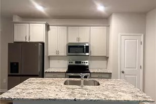 6271 Redan Square, Lithonia, GA 30058 - Photo 3