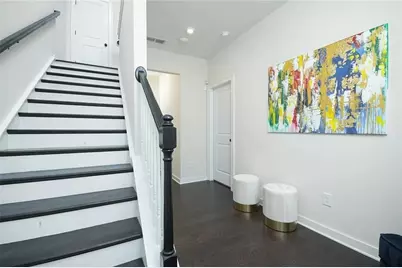 2048 Holtz Lane, Atlanta, GA 30318 - Photo 3