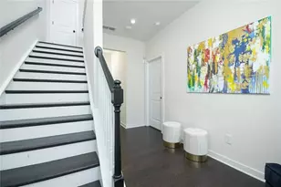 2048 Holtz Ln, Atlanta, GA 30318 - Photo 3