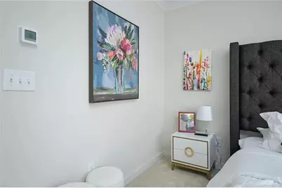 2048 Holtz Lane, Atlanta, GA 30318 - Photo 13