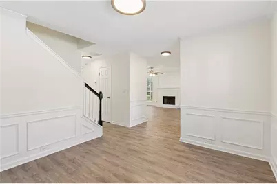 390 Manor Glen Drive, Suwanee, GA 30024 - Photo 7